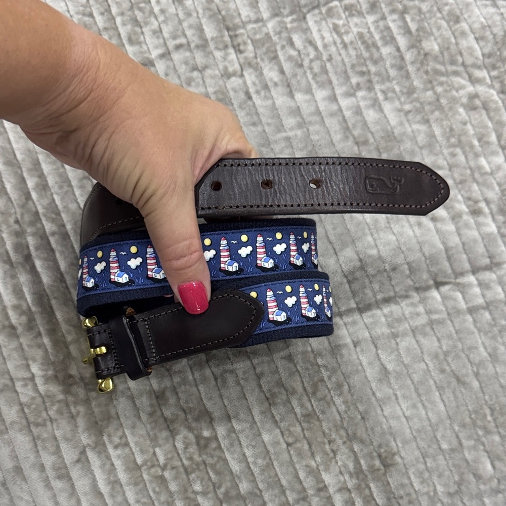 Vineyard Vines Dark Brown Belt with Nautical Blue Design